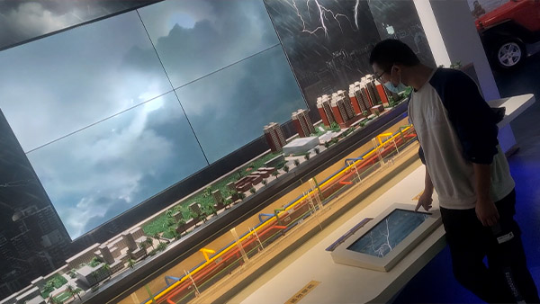 暴雨降臨數(shù)字沙盤演示系統(tǒng)