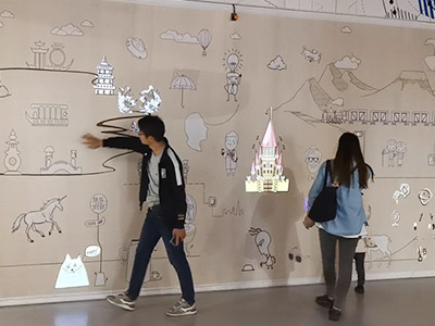 展廳投影互動(dòng)墻和油墨導(dǎo)電墻的區(qū)別