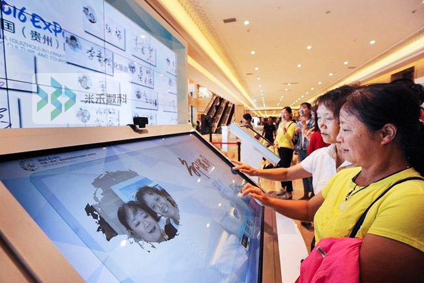 電子拍照留言雙屏互動(dòng)展示系統(tǒng)的應(yīng)用